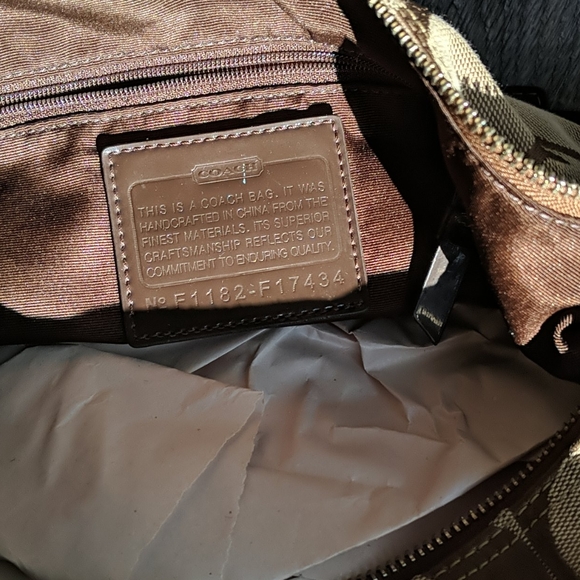 Coach purse - Picture 3 of 3